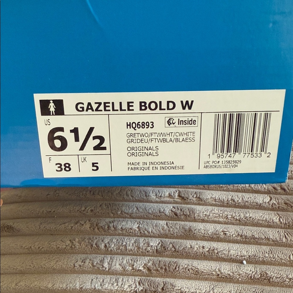 Adidas Gazelle Bold in Cream and White